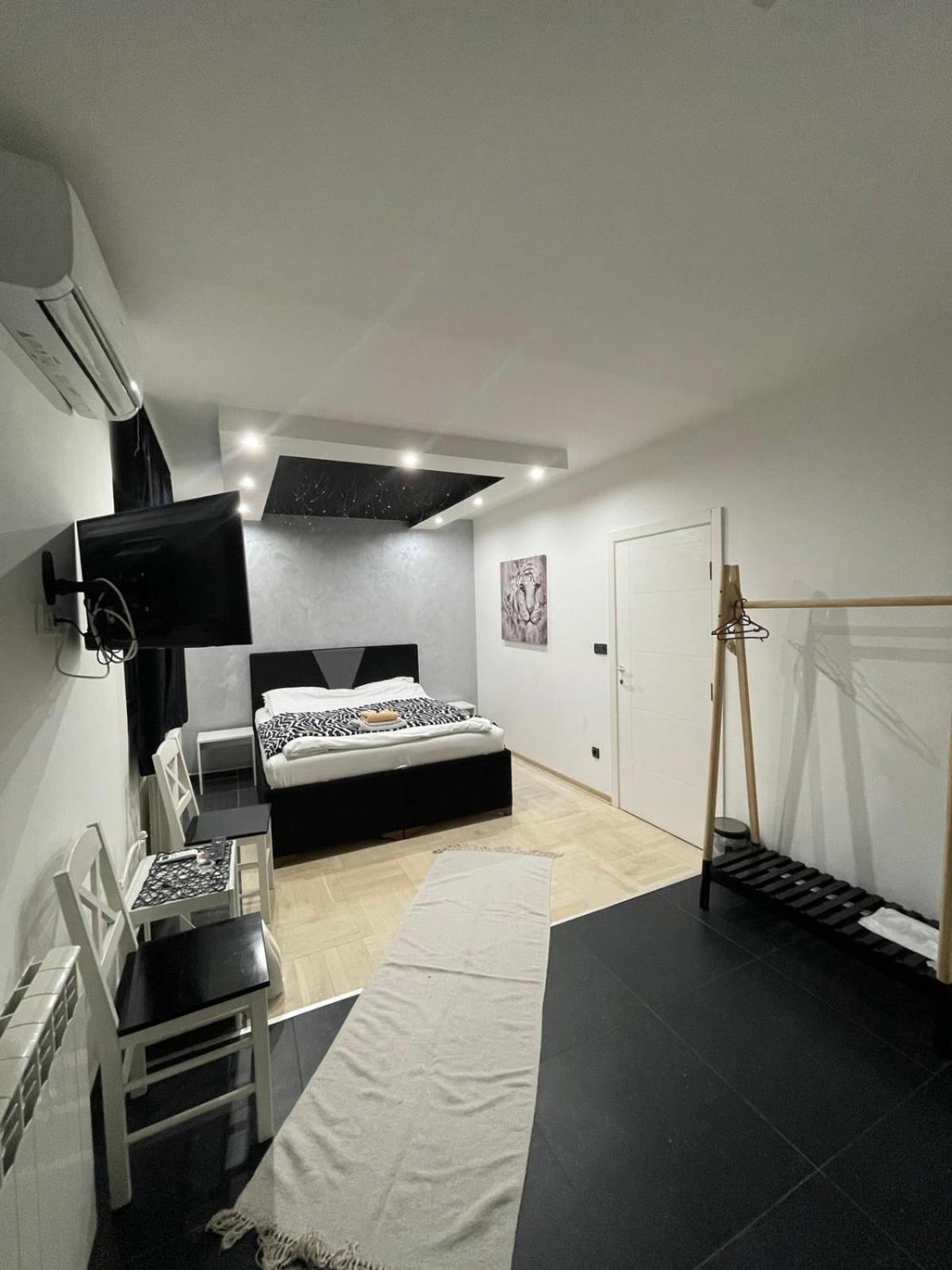 Airport Apartments เบลเกรด ห้อง รูปภาพ