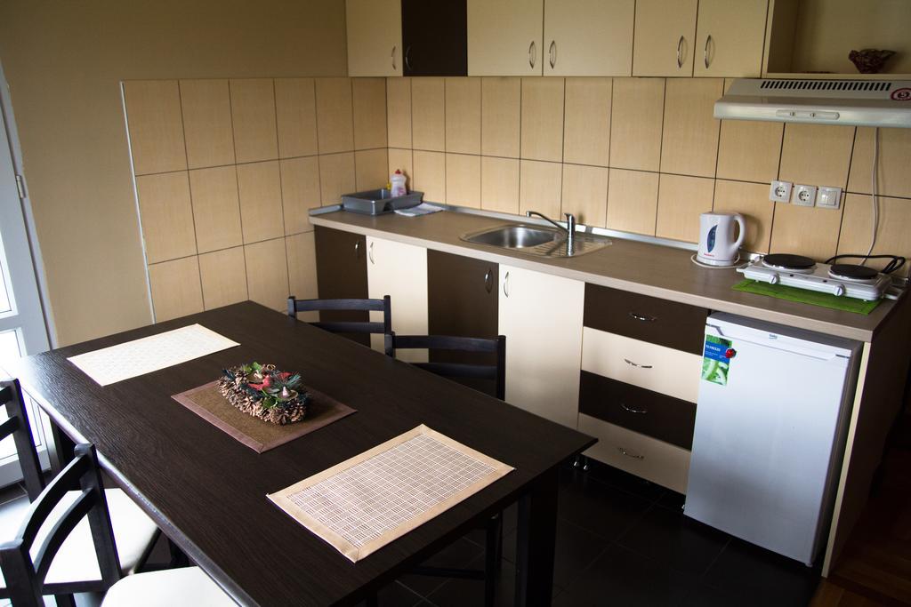 Airport Apartments เบลเกรด ภายนอก รูปภาพ
