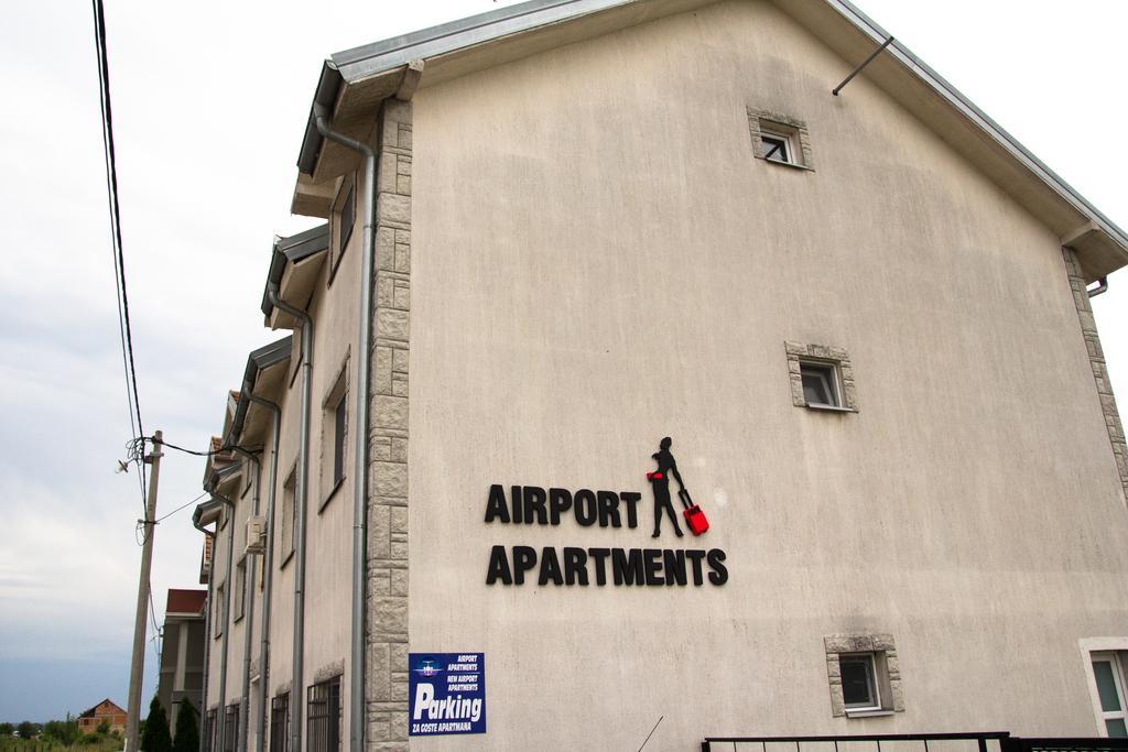 Airport Apartments เบลเกรด ภายนอก รูปภาพ