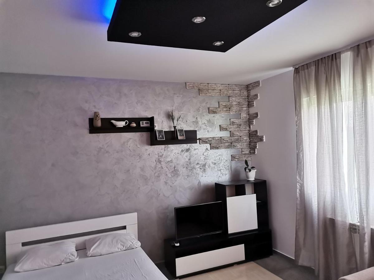 Airport Apartments เบลเกรด ภายนอก รูปภาพ